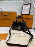 BORSA LV