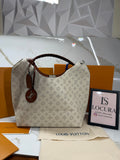 BORSA LV