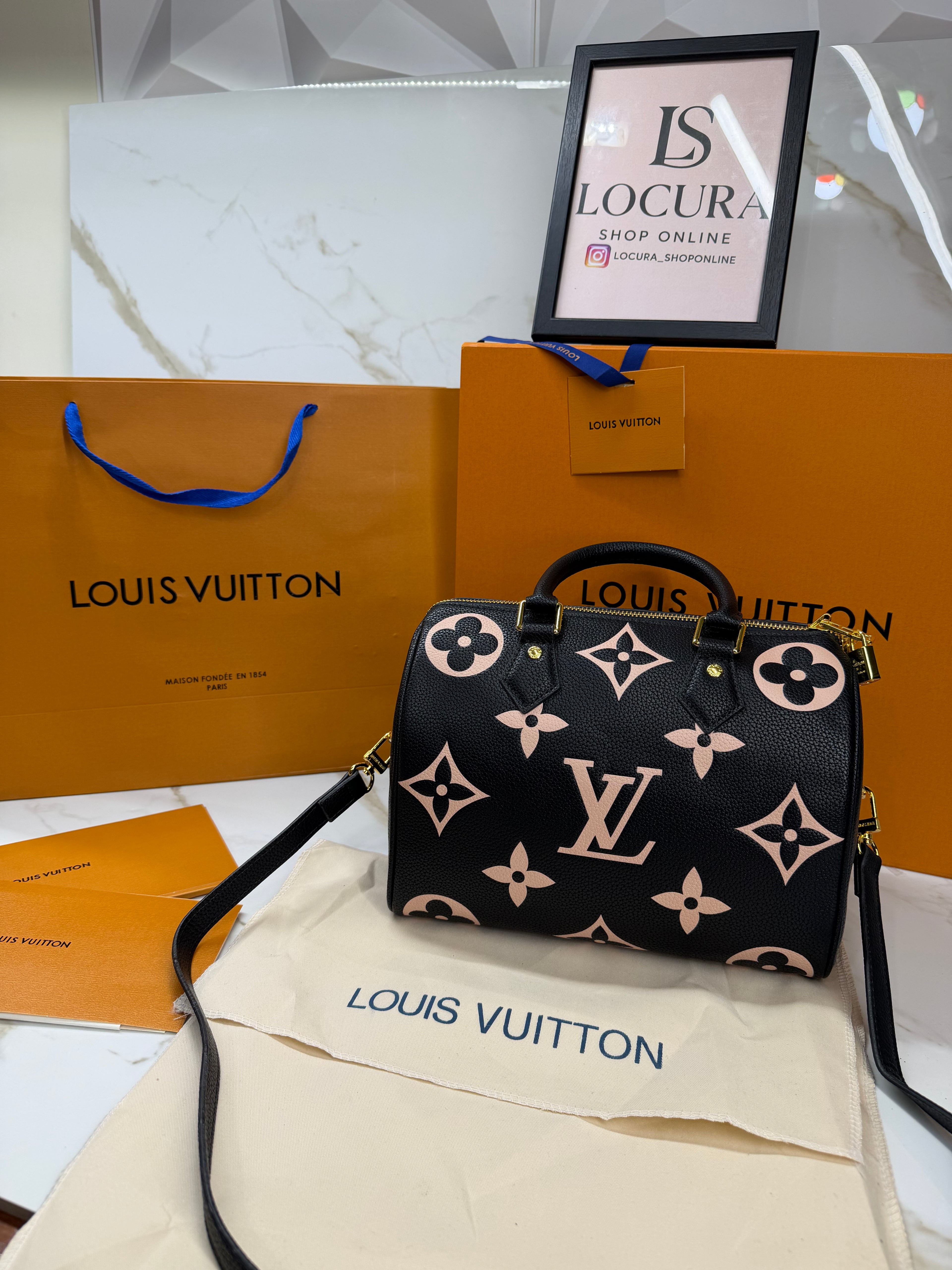 BORSA LV