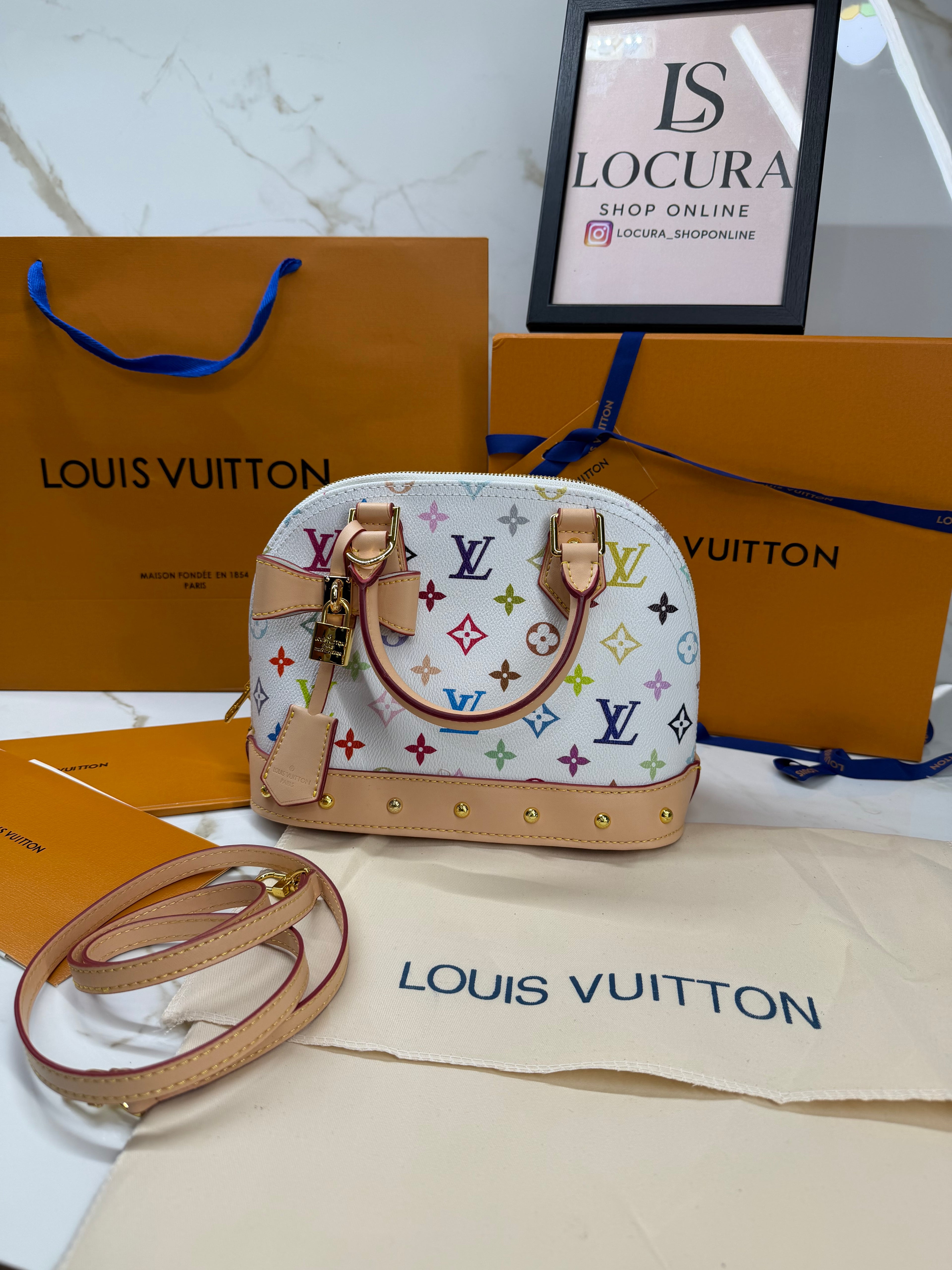 BORSA LV ALMA MEDIA MURAKAMI